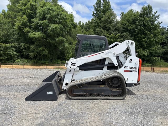 Image of Bobcat T650 equipment image 4