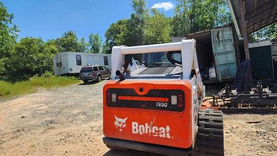 Image of Bobcat T650 equipment image 2