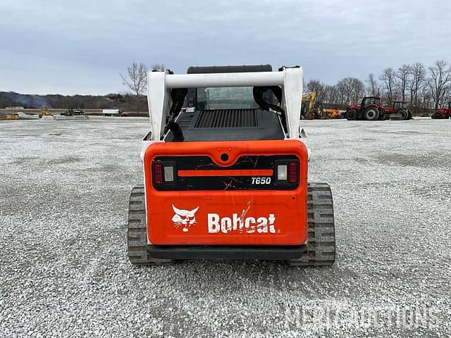 Image of Bobcat T650 equipment image 3