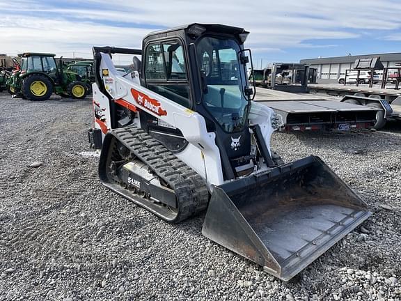 Image of Bobcat T66 equipment image 3