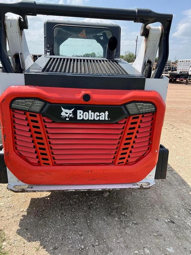 Image of Bobcat T66 equipment image 2