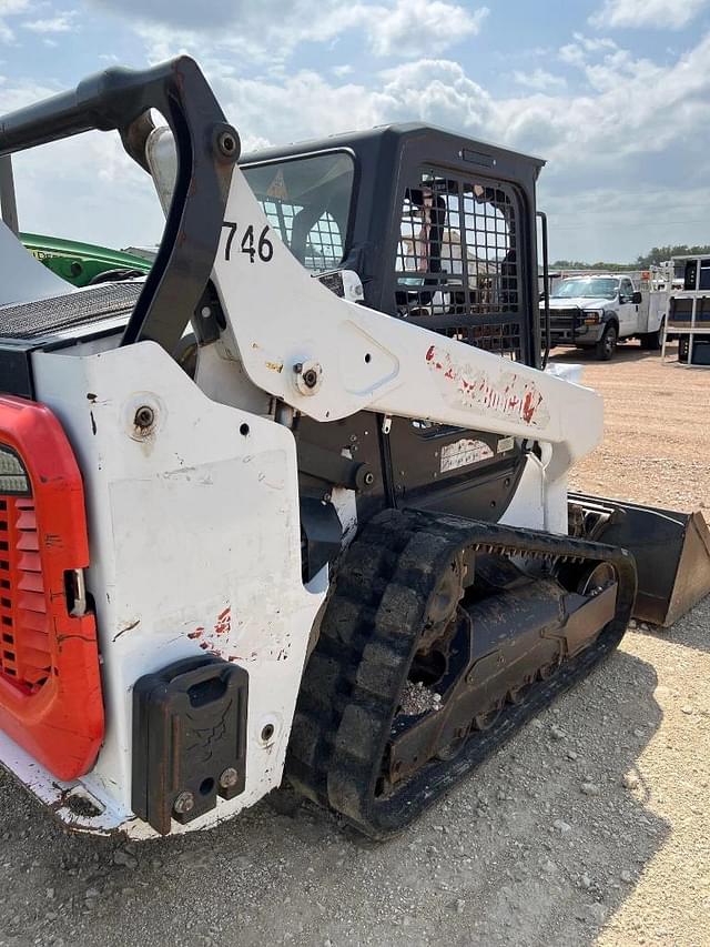 Image of Bobcat T66 equipment image 3