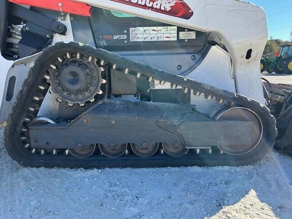Image of Bobcat T66 equipment image 4