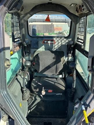 Image of Bobcat T66 equipment image 1