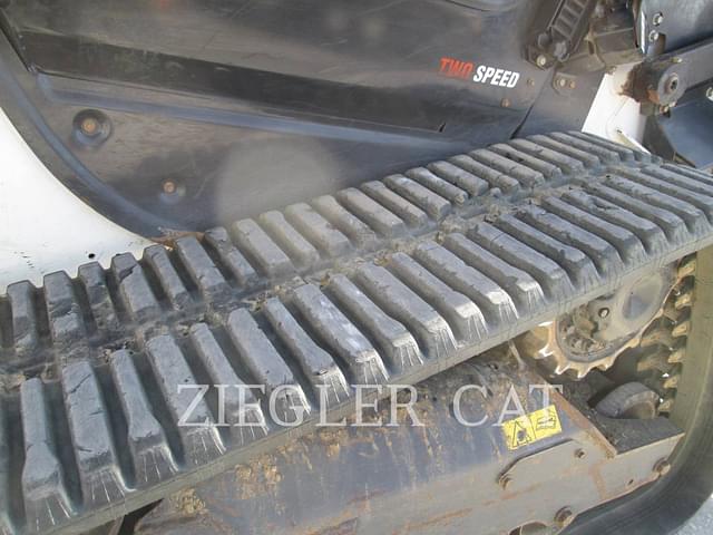Image of Bobcat T66 equipment image 2