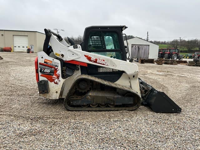 Image of Bobcat T66 equipment image 4