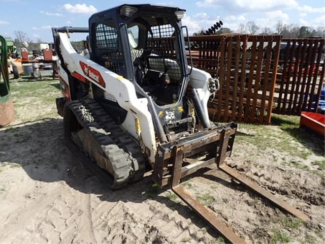 Image of Bobcat T66 equipment image 2