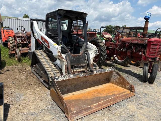 Image of Bobcat T66 equipment image 2