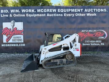 Main image Bobcat T740