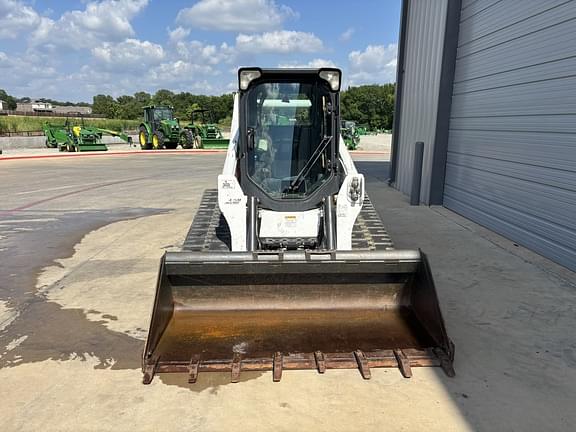Image of Bobcat T740 equipment image 2