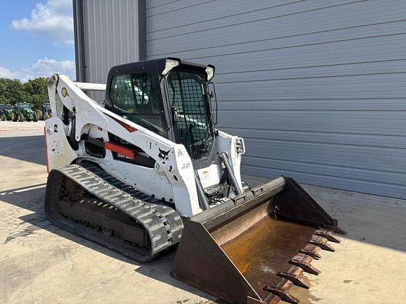 Image of Bobcat T740 equipment image 3