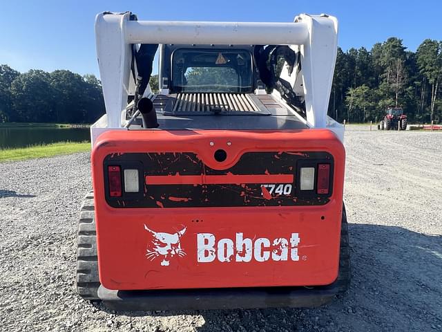 Image of Bobcat T740 equipment image 4