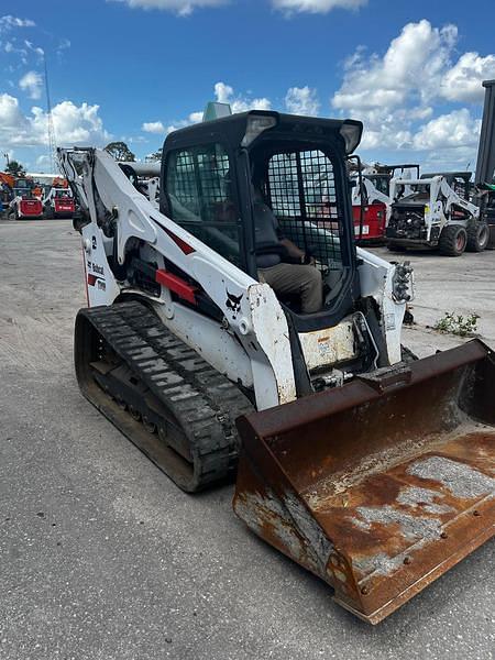 Image of Bobcat T740 equipment image 2