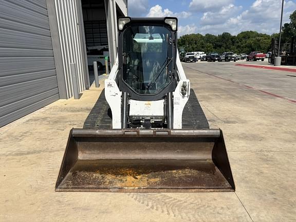 Image of Bobcat T740 equipment image 2