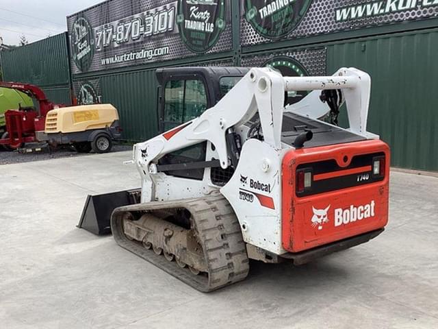 Image of Bobcat T740 equipment image 1