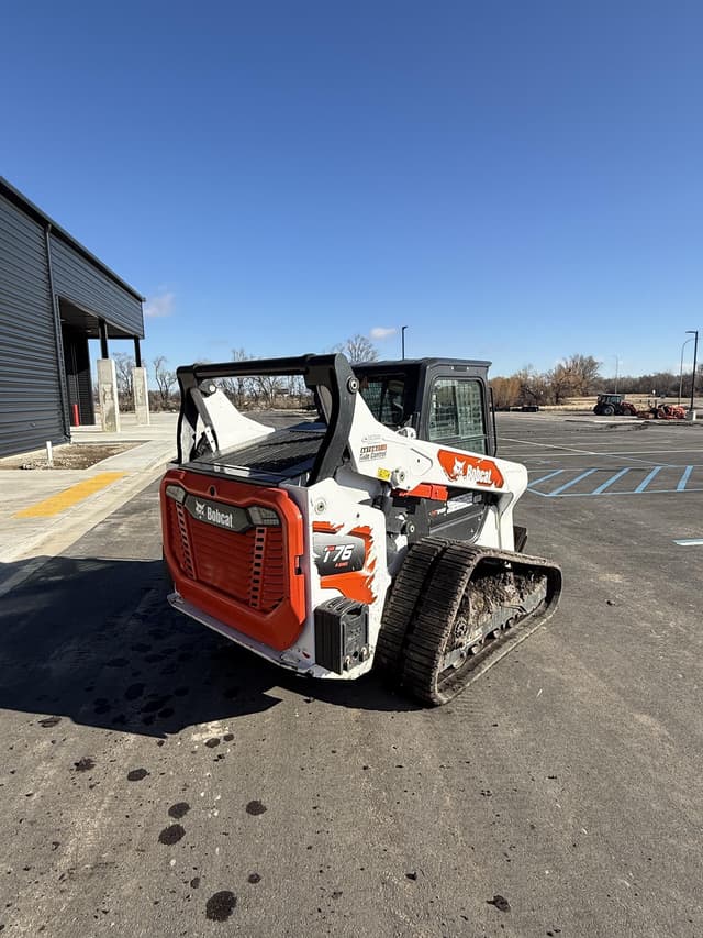 Image of Bobcat T76 equipment image 1