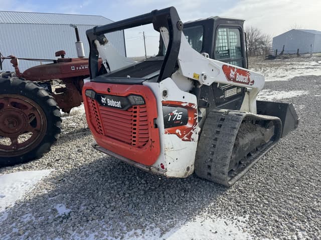 Image of Bobcat T76 equipment image 3