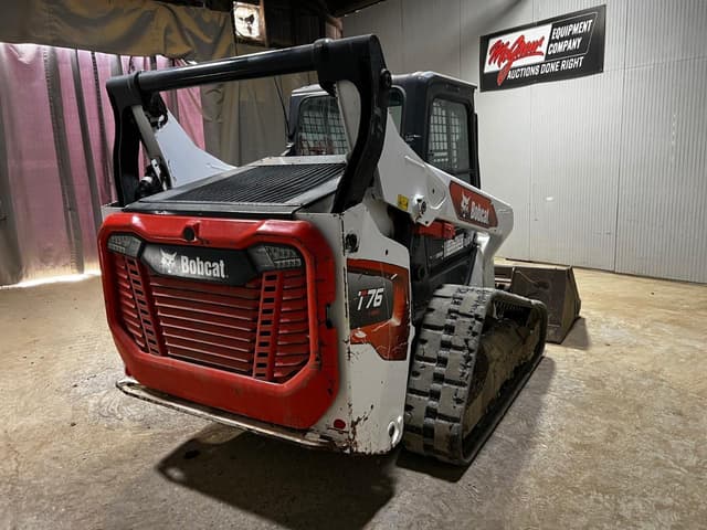 Image of Bobcat T76 equipment image 4