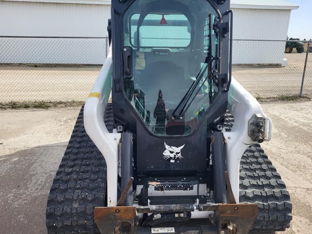 Image of Bobcat T76 equipment image 3