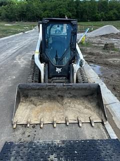 Image of Bobcat T76 equipment image 2