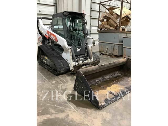 Image of Bobcat T76 equipment image 4
