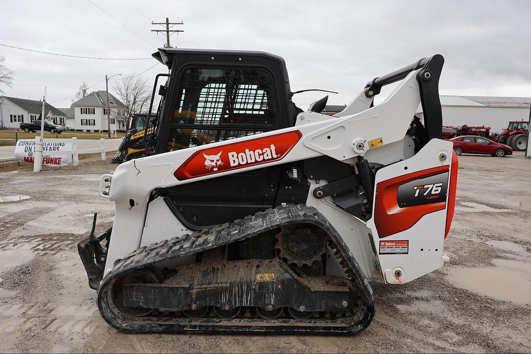 Image of Bobcat T76 Primary image