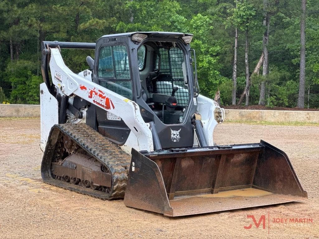Image of Bobcat T76 Primary image