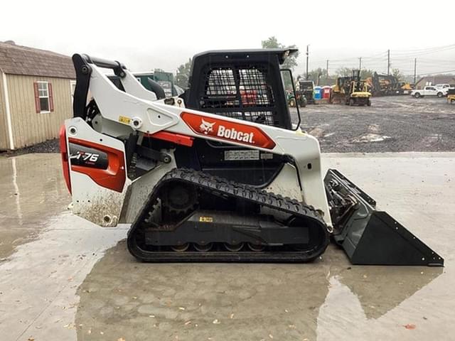 Image of Bobcat T76 equipment image 4