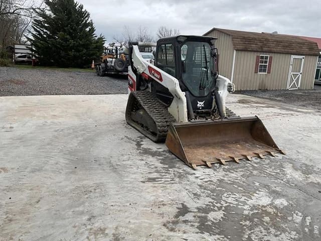 Image of Bobcat T76 equipment image 4