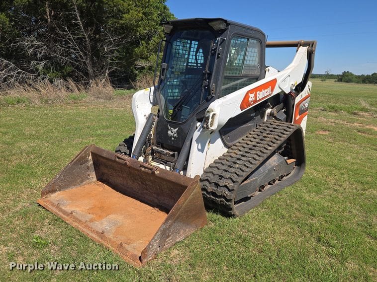 2020 Bobcat T76 Equipment Image0