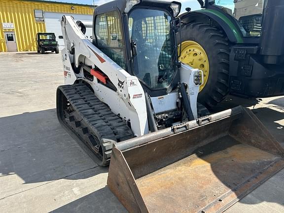 Image of Bobcat T770 equipment image 1