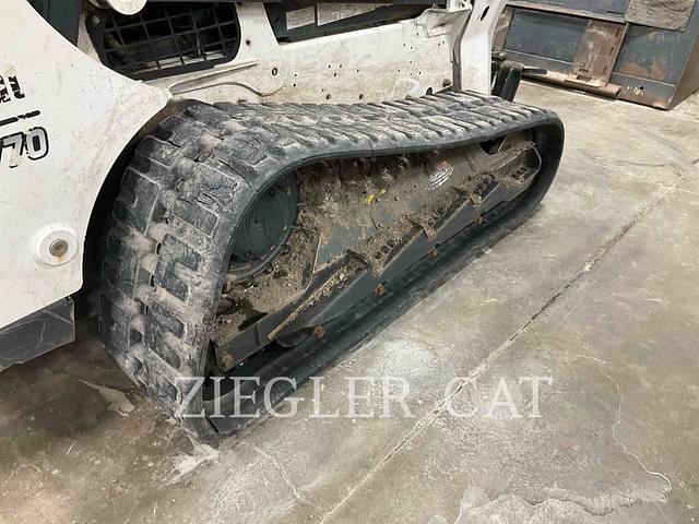Image of Bobcat T770 equipment image 3