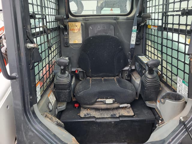 Image of Bobcat T770 equipment image 4