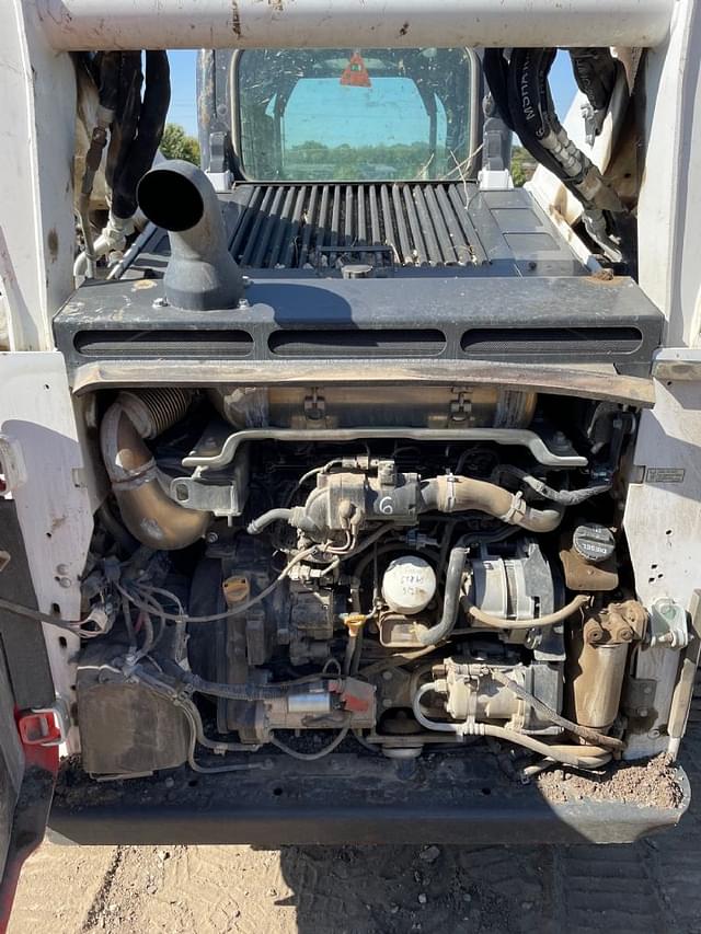 Image of Bobcat T770 equipment image 3