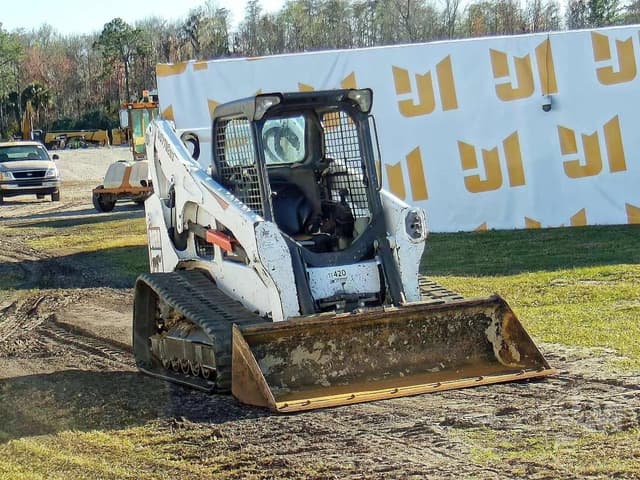Image of Bobcat T770 equipment image 2