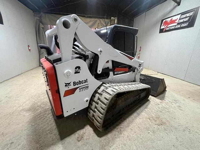 Image of Bobcat T770 equipment image 4