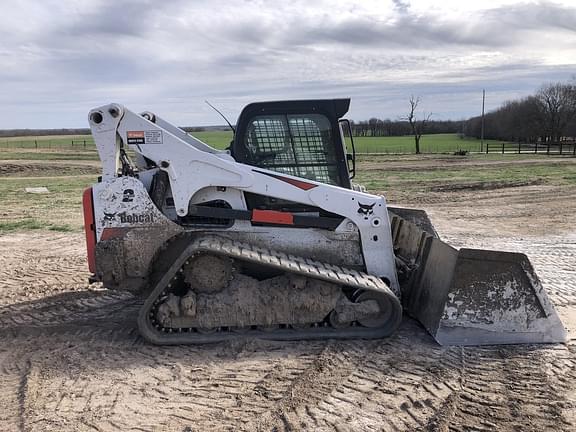 Image of Bobcat T870 equipment image 2