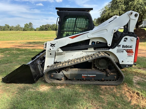 2020 Bobcat T870 Equipment Image0