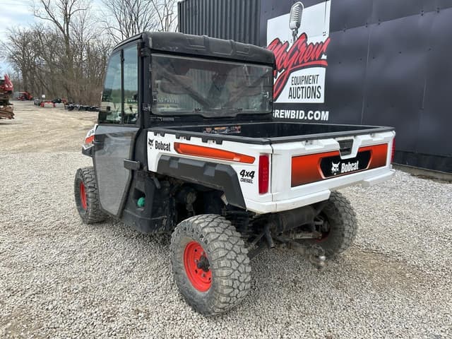 Image of Bobcat UV34 equipment image 1