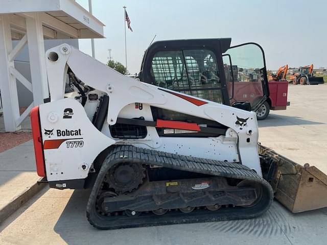 Image of Bobcat T770 equipment image 1