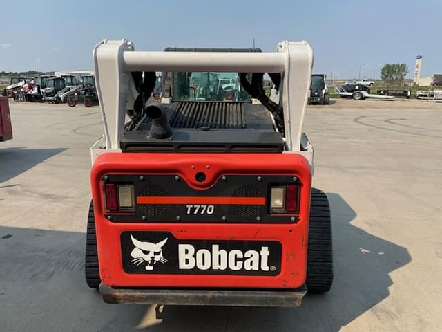 Image of Bobcat T770 equipment image 3