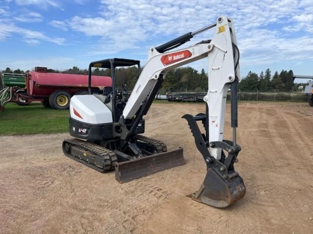 Image of Bobcat E42 equipment image 1