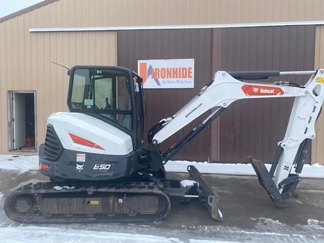Image of Bobcat E50 equipment image 2