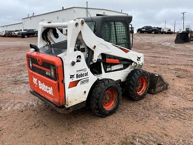 Image of Bobcat S570 equipment image 4