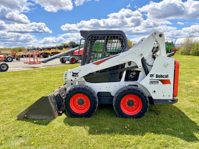 Image of Bobcat S570 equipment image 2