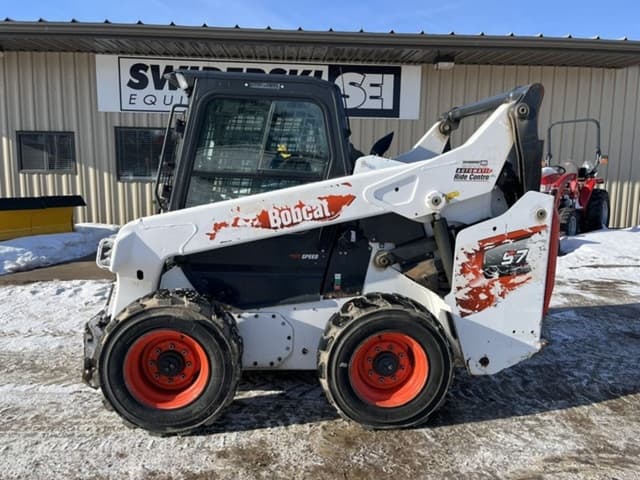 Image of Bobcat S76 equipment image 1