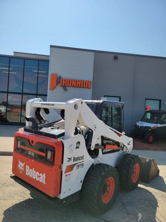 Image of Bobcat S770 equipment image 3