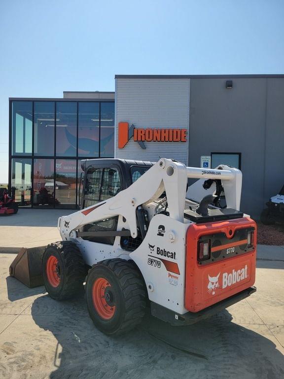 Image of Bobcat S770 equipment image 2