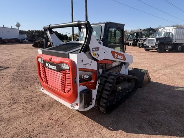 Image of Bobcat T66 equipment image 2