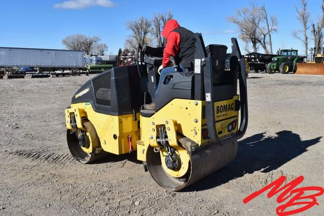Image of Bomag BW120SL equipment image 3